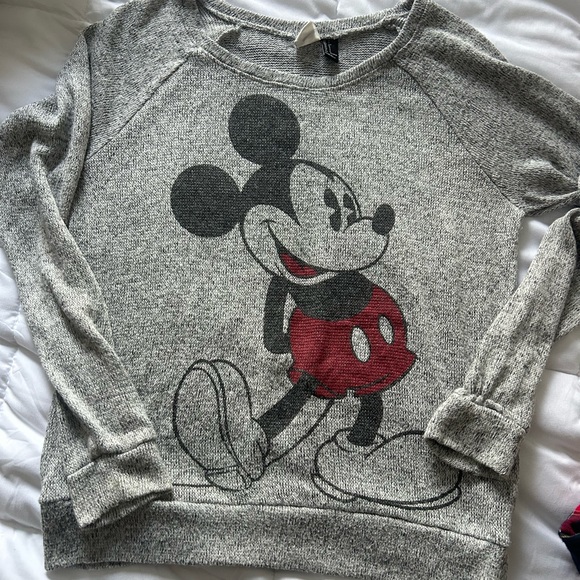 Disney Sweaters - Mickey sweatshirt